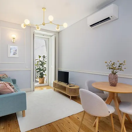 Apartment Chiado Charming *