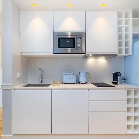 Chiado Charming Apartment *