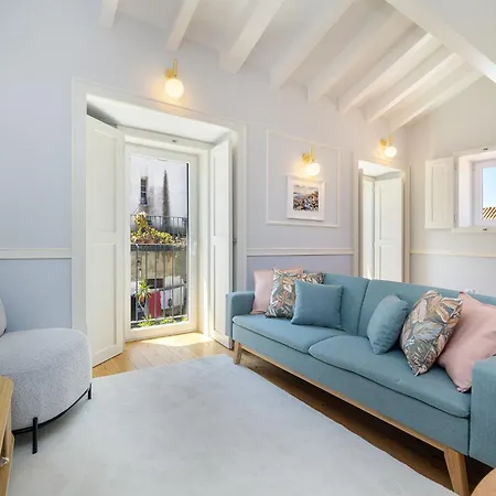 Chiado Charming * リスボン